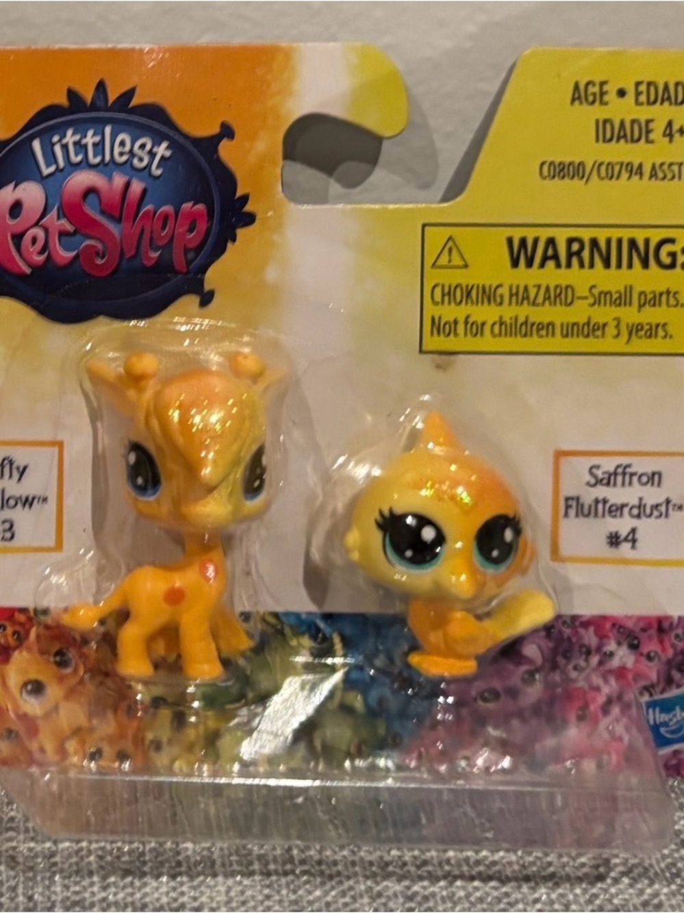 Littlest Pet Shop Yellow Giraffe and Bird Glitter Duo